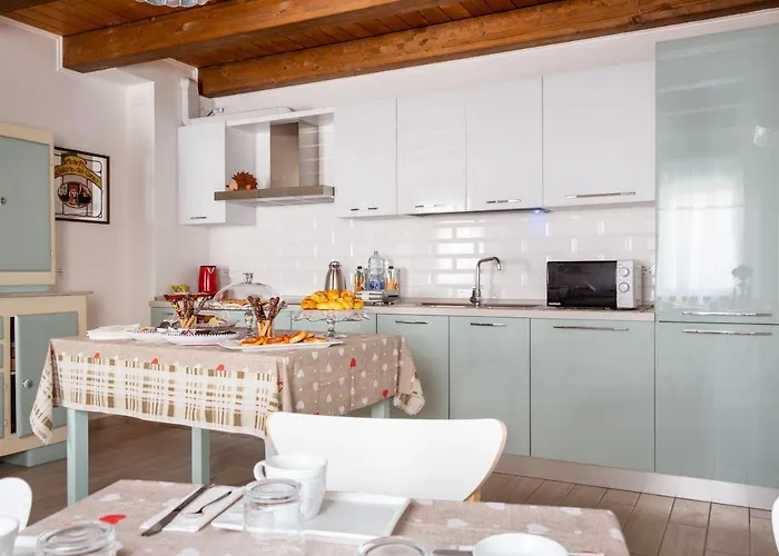 La Casa Di Santino לינה וארוחת בוקר קומאקיו