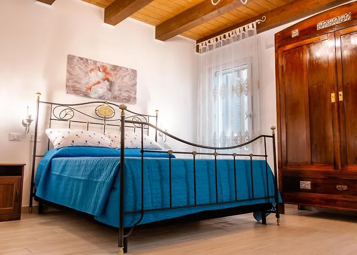 La Casa Di Santino לינה וארוחת בוקר קומאקיו